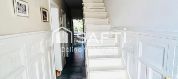 Casa de 5 dormitorios en Hazebrouck, France No. 213413 8