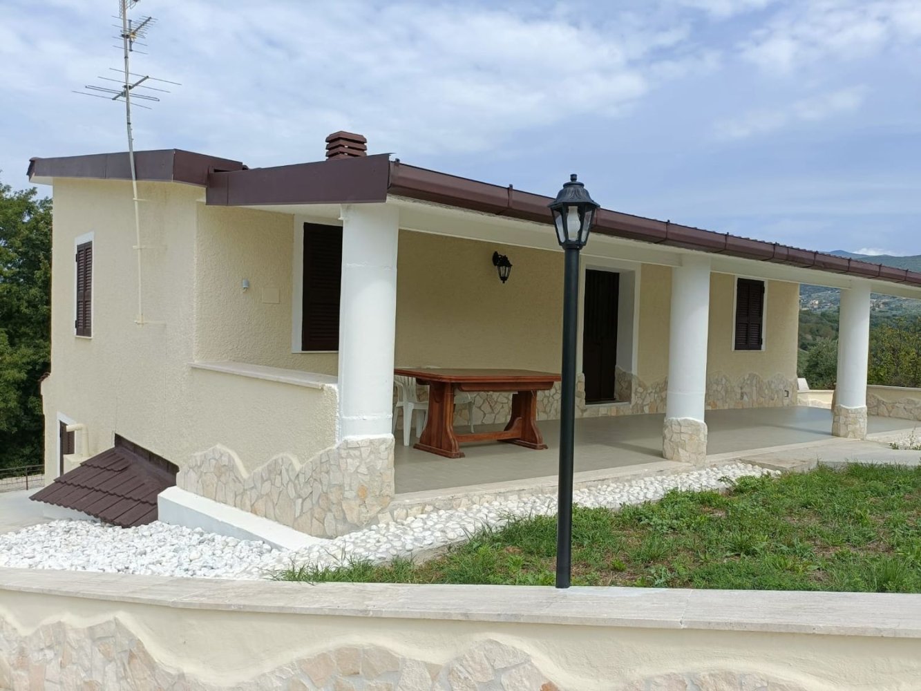 Вилла с 5 спальнями в Паломбара Сабина, Италия № 380333