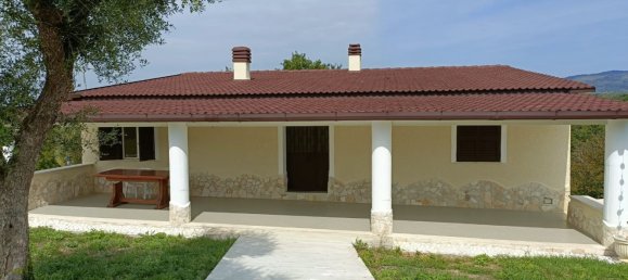 Вилла с 5 спальнями в Паломбара Сабина, Италия № 380333 2