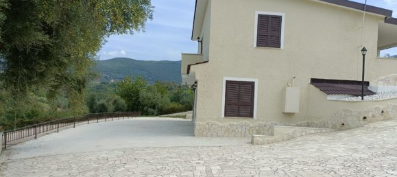 Вилла с 5 спальнями в Паломбара Сабина, Италия № 380333 15