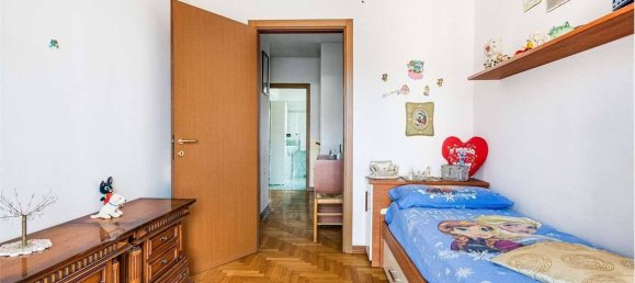 3 Schlafzimmer Haus in Carate Brianza, Italy, Nr. 275304 22