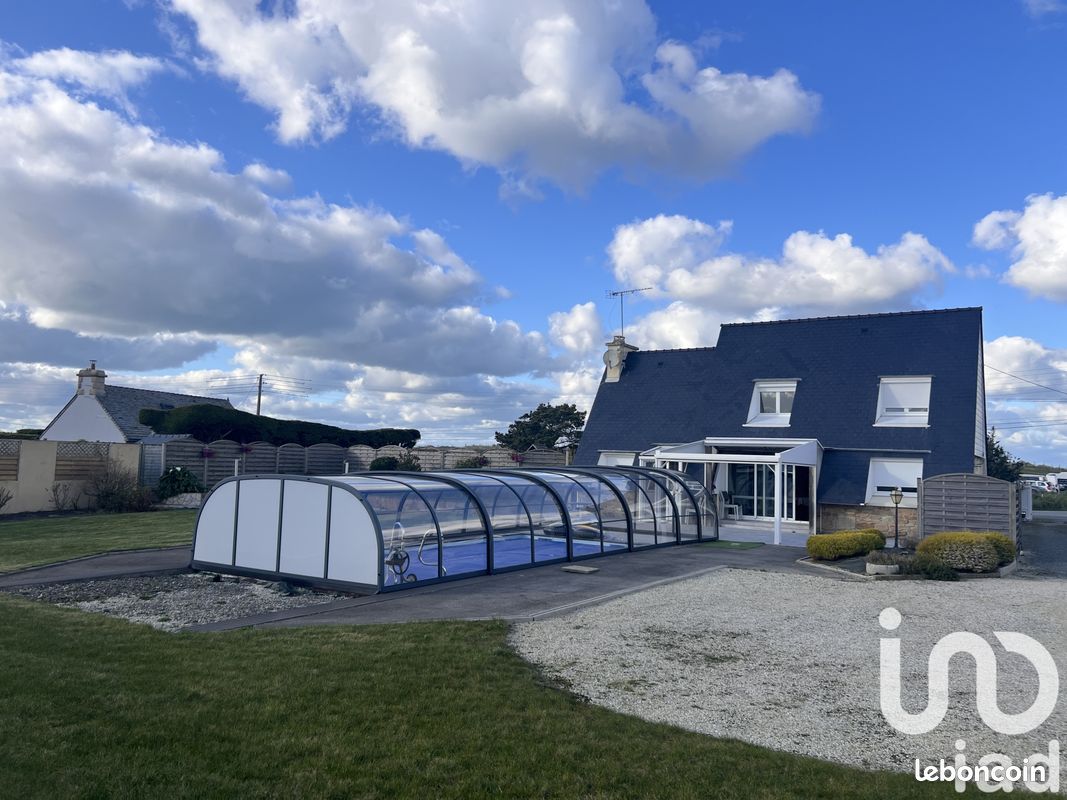 Casa de 3 habitaciónes en Plouguerneau, France No. 274296