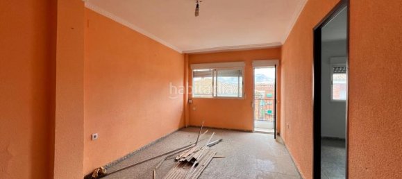 Apartamento de 3 dormitorios en Maracena, Spain No. 178860 5