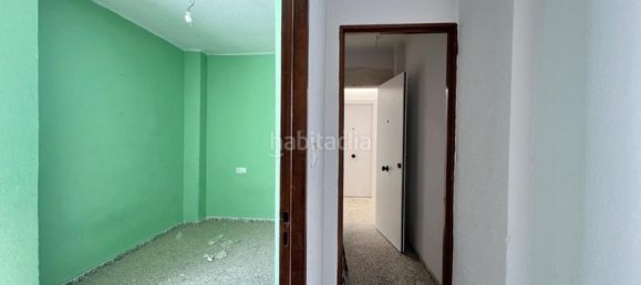 Apartamento de 3 dormitorios en Maracena, Spain No. 178860 18
