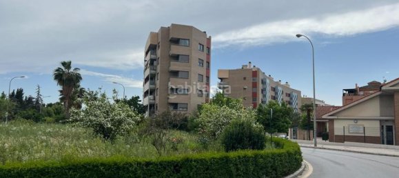 Apartamento de 3 dormitorios en Maracena, Spain No. 178860 32