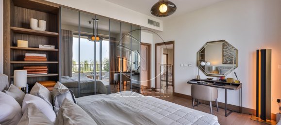 5 bedrooms Villa in Abu Dhabi, UAE No. 29140 23