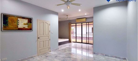 4 bedrooms Cafe / restaurant in Pattaya, Thailand No. 11756 5