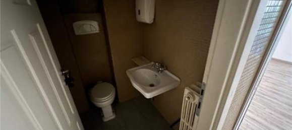 9 rooms Apartment in Scandicci, Italy No. 30883 30