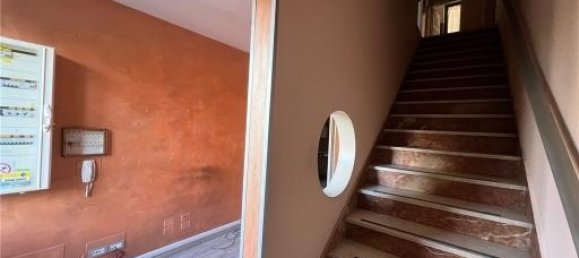 9 rooms Apartment in Scandicci, Italy No. 30883 18