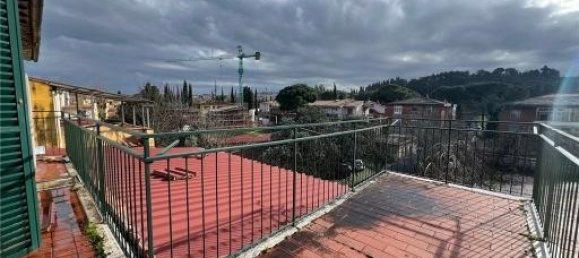 9 rooms Apartment in Scandicci, Italy No. 30883 29