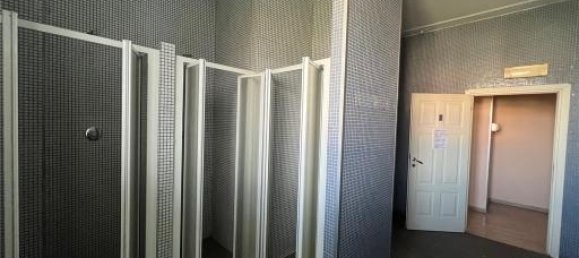 9 rooms Apartment in Scandicci, Italy No. 30883 21