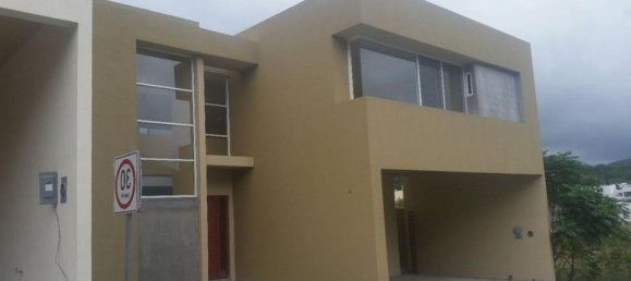 Casa de 3 dormitorios en Nuevo León, Mexico No. 184522 2