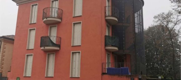 3 rooms Apartment in Soresina, Italy No. 273072 2