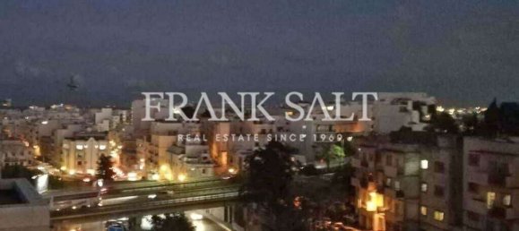 Пентхаус с 2 спальнями в Сент-Джулианс, Мальта № 6798 2