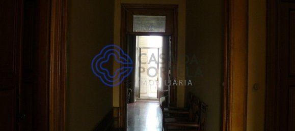 7 bedrooms House in Vila Nova de Gaia, Portugal No. 51001 49