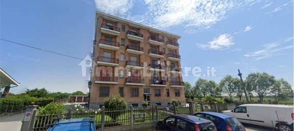 2 bedrooms Apartment in Airasca, Italy No. 10323 3