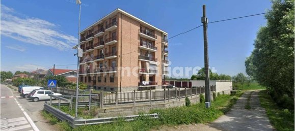 2 bedrooms Apartment in Airasca, Italy No. 10323 4