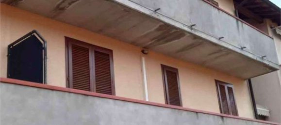 3 Schlafzimmer Wohnung in Castelgerundo, Italy, Nr. 378482 15