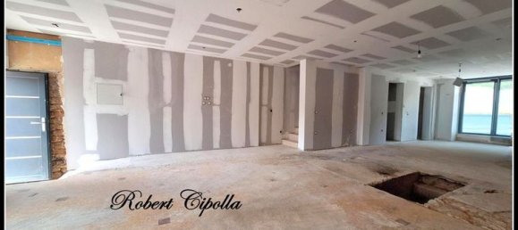 3 bedrooms House in Ugny, France No. 313808 3