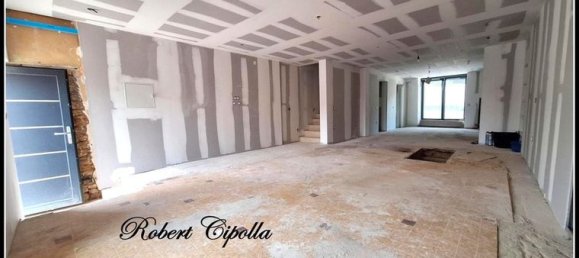 3 bedrooms House in Ugny, France No. 313808 5