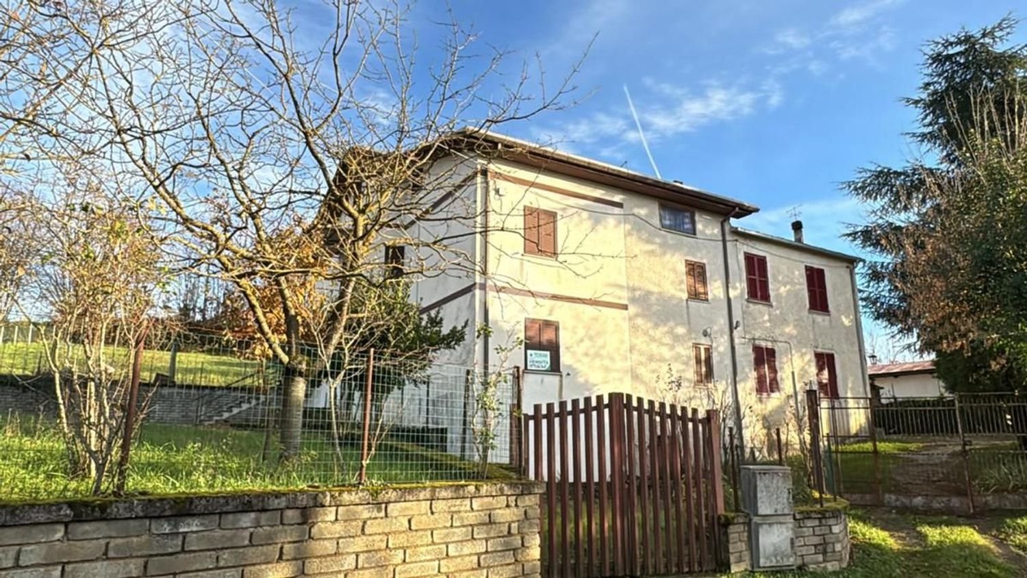Apartamento de 3 habitaciónes en Trivigliano, Italy No. 198105