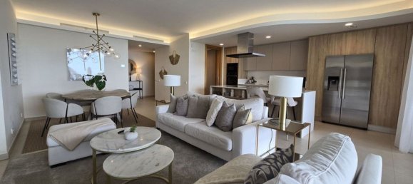 3 bedrooms Apartment in El Madronal, Spain No. 168452 14