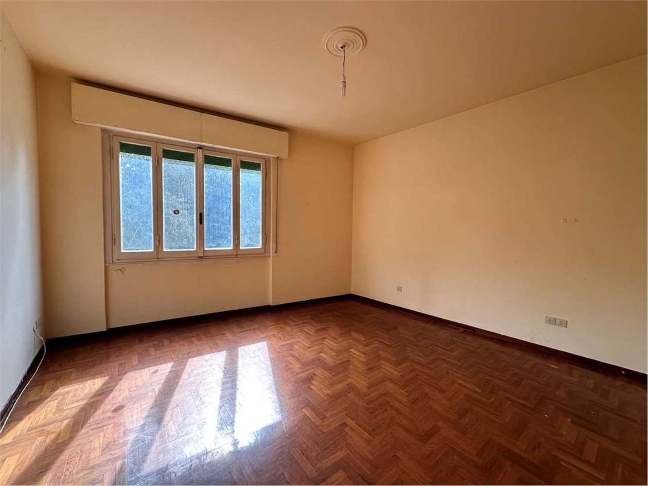 3-salle Appartement à Florence, Italy No. 181817