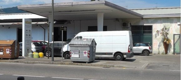 3 rooms Commercial property in Brescia, Italy No. 271135 7