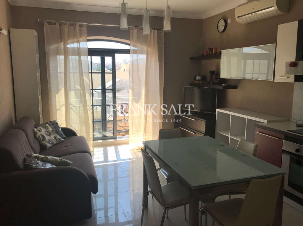 Квартира с 2 спальнями в Слима, Мальта № 4181