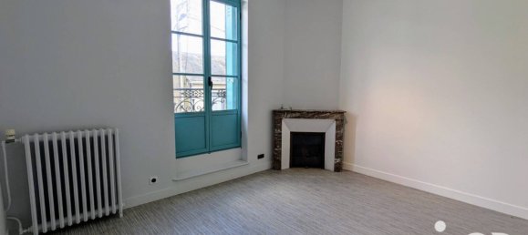 4 bedrooms House in Chateaudun, France No. 55684 8