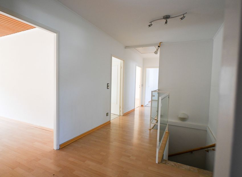 Adosado de 4 dormitorios en Wiesbaden, Germany No. 114017