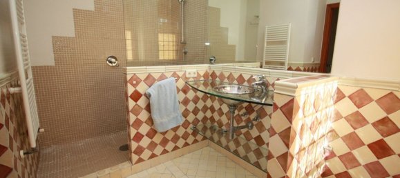 4 bedrooms Villa in Cadiz, Spain No. 283088 16