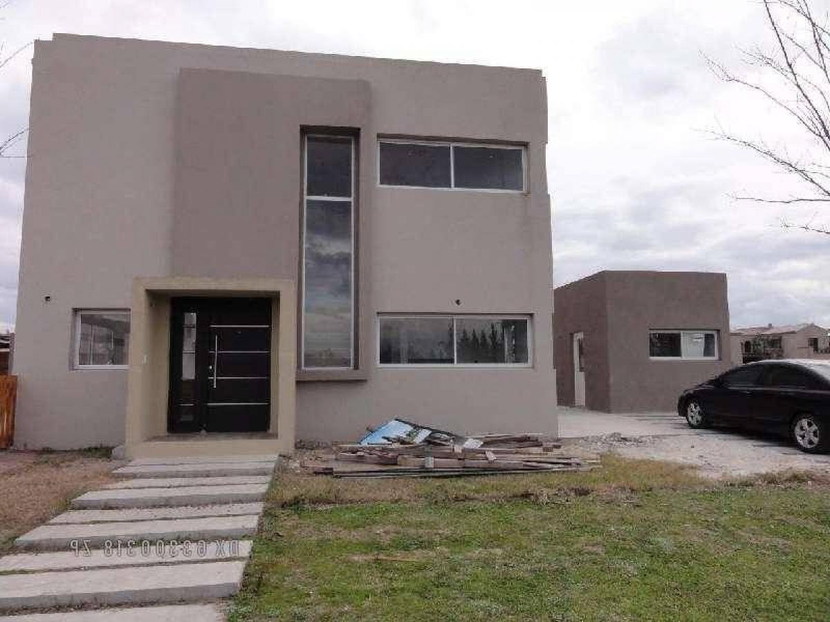 3 غرف نوم منزل في Tigre, Argentina رقم 52294