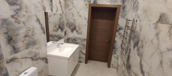 4 bedrooms Apartment in Khatay, Azerbaijan No. 1793 4