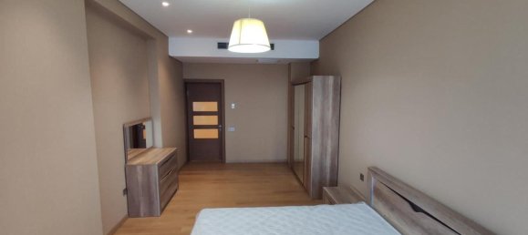 4 bedrooms Apartment in Khatay, Azerbaijan No. 1793 8