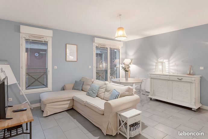 2 bedrooms Apartment in Beauvais, France No. 303808