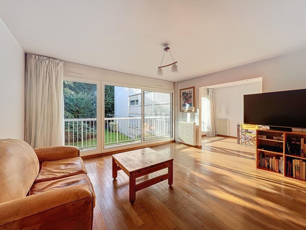 3 chambres Appartement à Bougival, France No. 178515