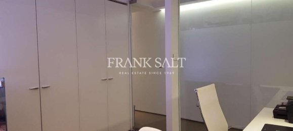 Bureau à Ta' Xbiex, Malta 90m² No. 12973 29