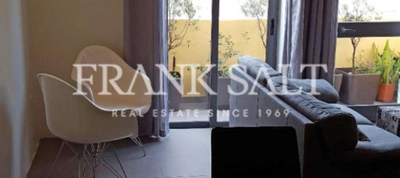 Bureau à Ta' Xbiex, Malta 90m² No. 12973 37