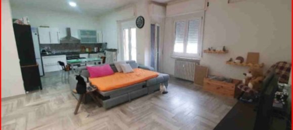 3 rooms Apartment in Valenza, Italy No. 271993 6