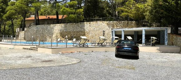 Квартира с 2 комнатами в Ливорно, Италия № 270339 19