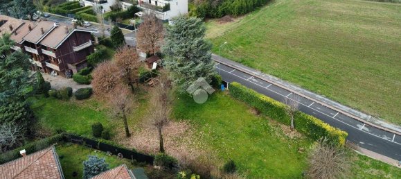 4 bedrooms Villa in Borgo Virgilio, Italy No. 122160 2