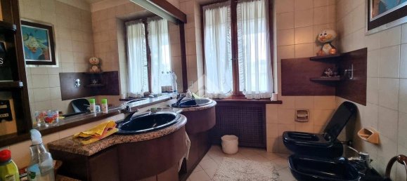 4 bedrooms Villa in Borgo Virgilio, Italy No. 122160 26