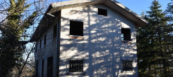 6 bedrooms House in Montescudo Monte Colombo, Italy No. 108769 17