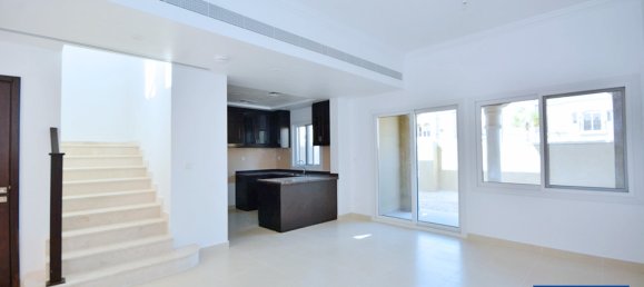 3 bedrooms Townhouse in Serena, UAE No. 505 2