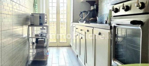 3 bedrooms Apartment in Rome, Italy No. 283114 3