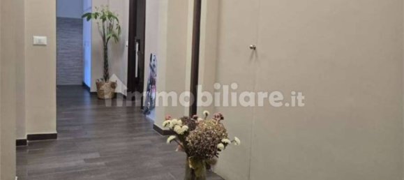 3 bedrooms Apartment in Rome, Italy No. 283114 8