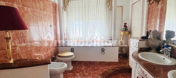 5 bedrooms Villa in Rome, Italy No. 320153 34