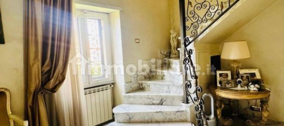 5 bedrooms Villa in Rome, Italy No. 320153 23