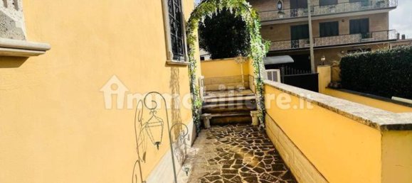 5 bedrooms Villa in Rome, Italy No. 320153 14